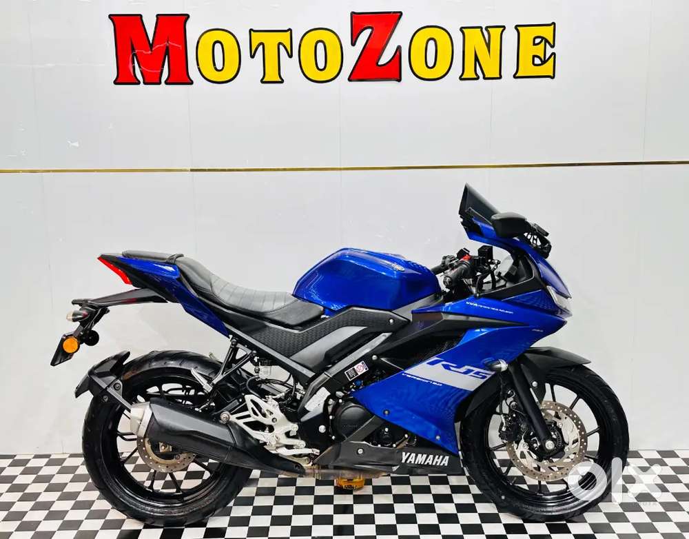 YAMAHA R15 V3 WITH ABS BRAKE 2024 MODEL