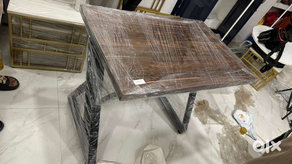 Computer & study table