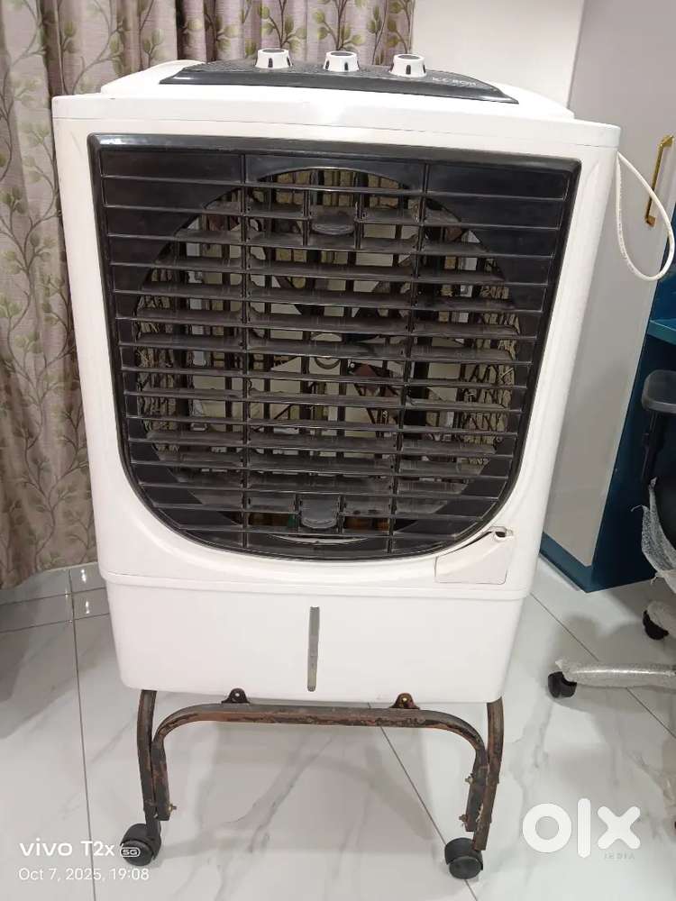 Air cooler in good working condition,nice cool like AC