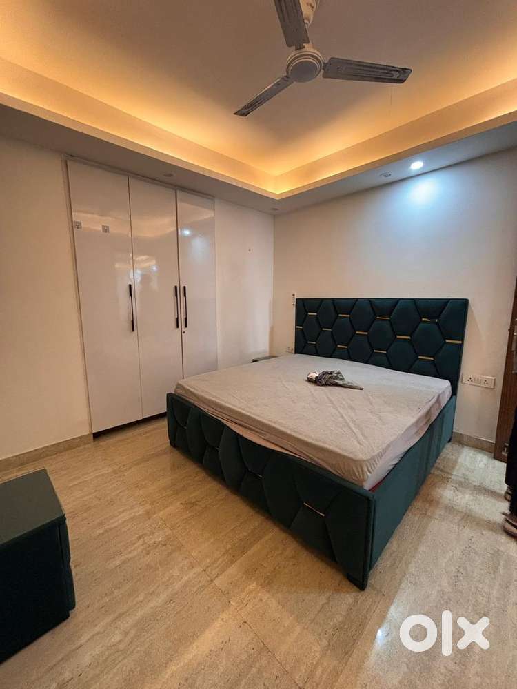 Nearby Chattarpur metro