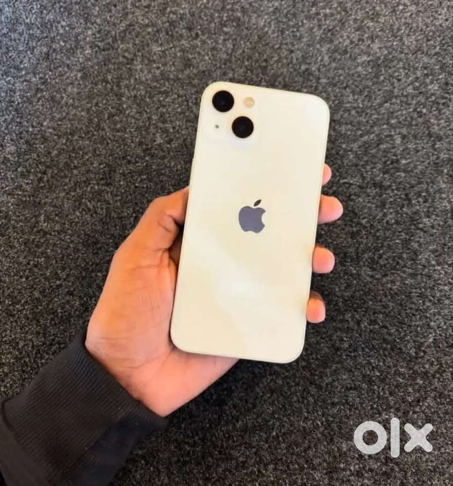 iPhone 13 128Gb 11 month warranty with all accessories