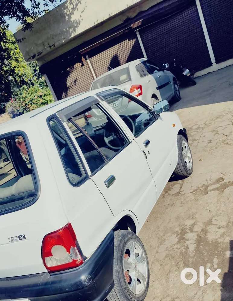 NEW MRF TYRE WITH ALLOY WHEELS. 22+ DI MILEAGE . AC FULLY CHILLED.