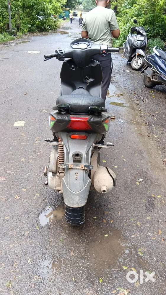 Aprilia sr 150 good condition