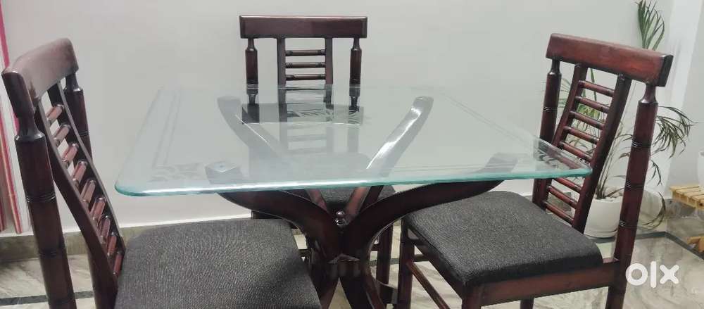 Dinning Table set
