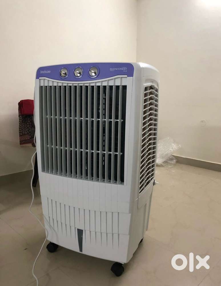 Hindware 85 L cooler