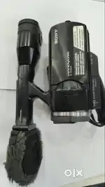 Used Sony nex vg10 video camera body only