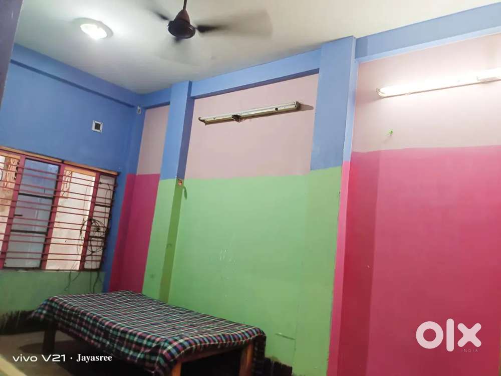 Boys PG near Ruby Hospital