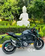 Ducati Monster 937 / 2022