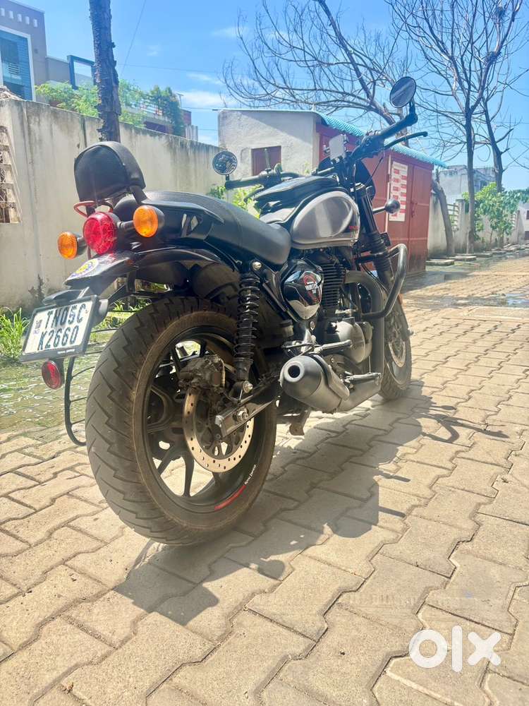 Hunter 350 Dapper Grey- Excellent condition bike