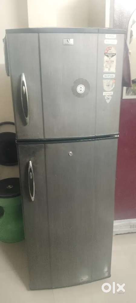 180lter videocon refrigerator for sala