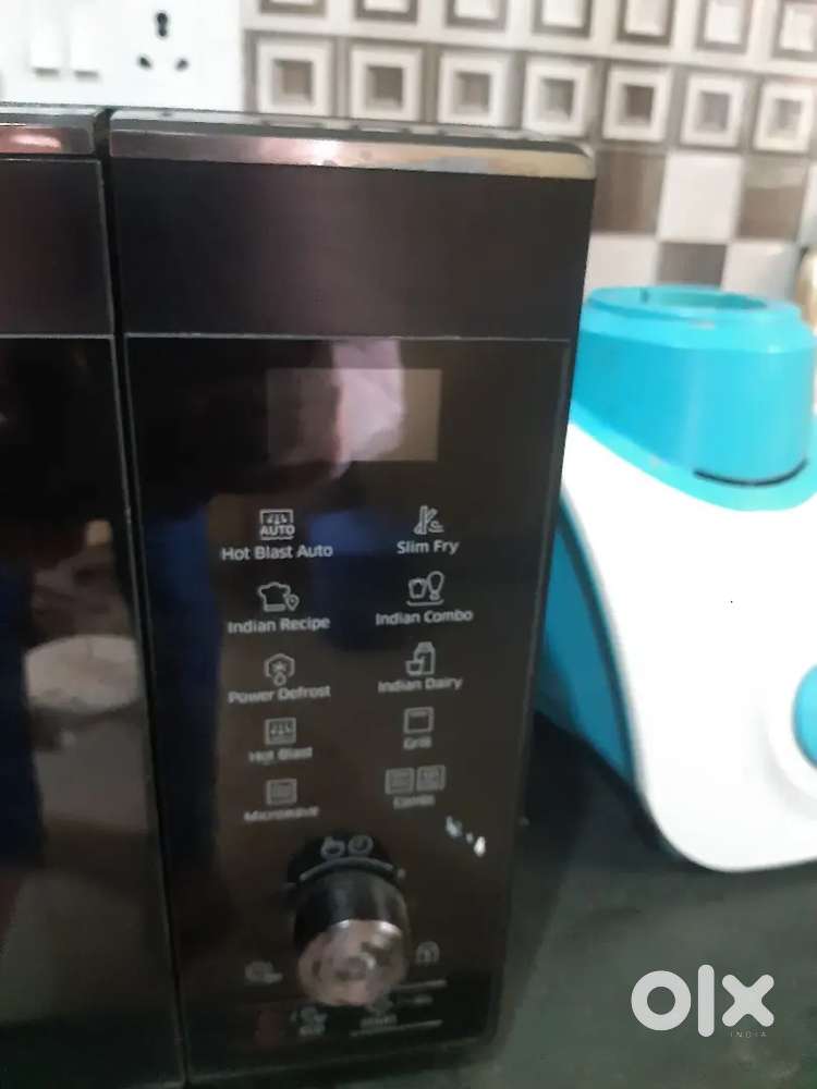 MICROWAVE (Good condition)
