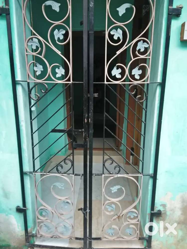 Low budget rent house