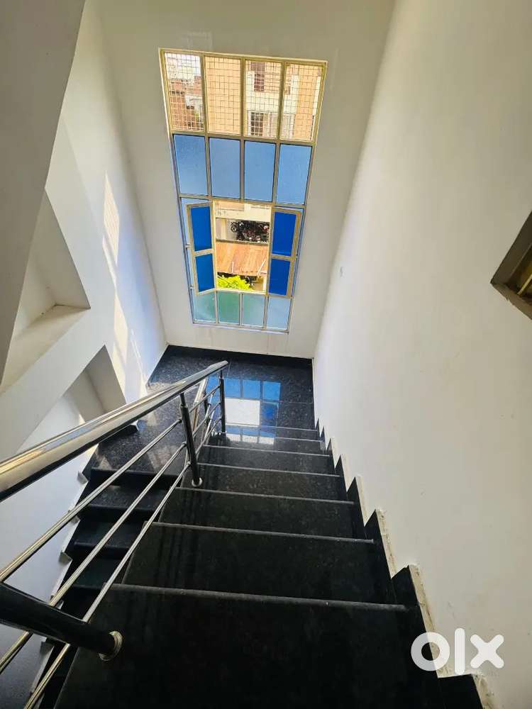 For student and single service man/women, family not allowed