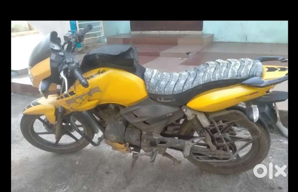 Apache bike 15000