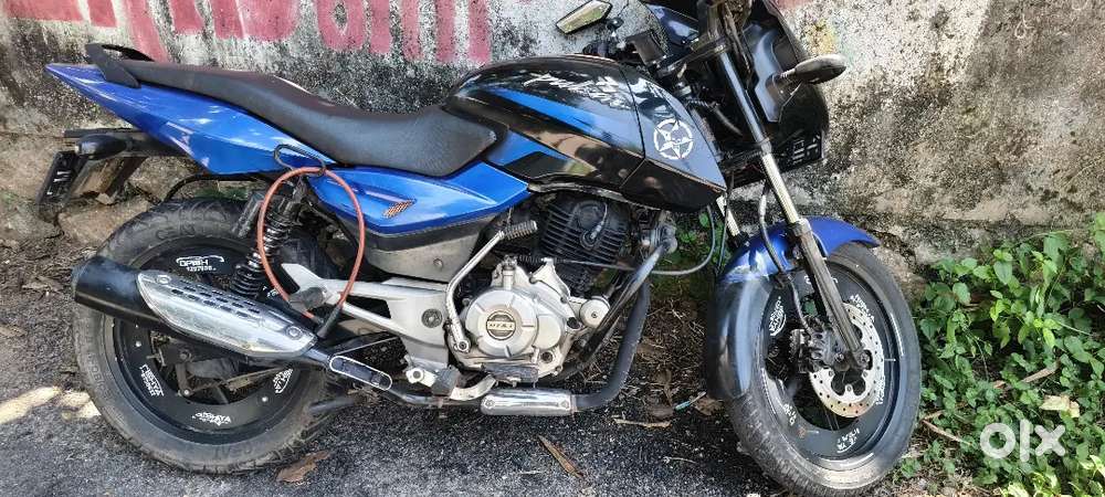 Pulsar 150, show room കണ്ടീഷൻ
