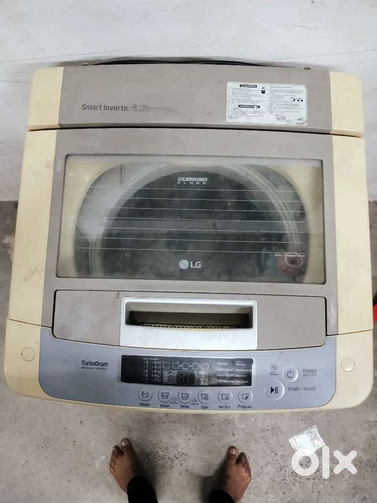 LG 6.5kg WASHING MACHINE