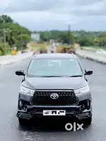 Toyota Innova Crysta 2.8 GX AT 8 Seater, 2021, Diesel