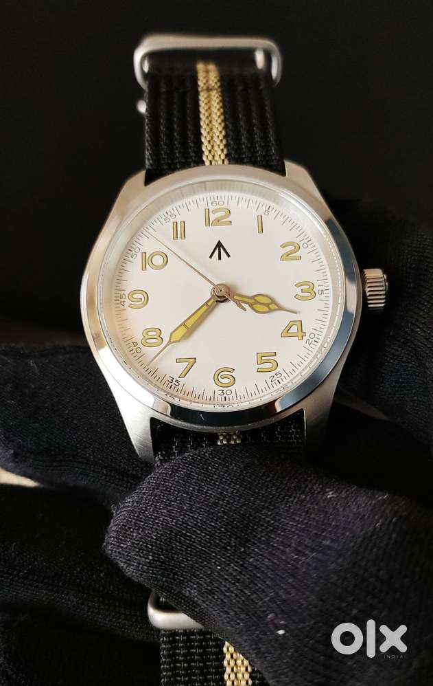 Seiko VH31 Mecaquartz movement watch-  Militado ML08 White