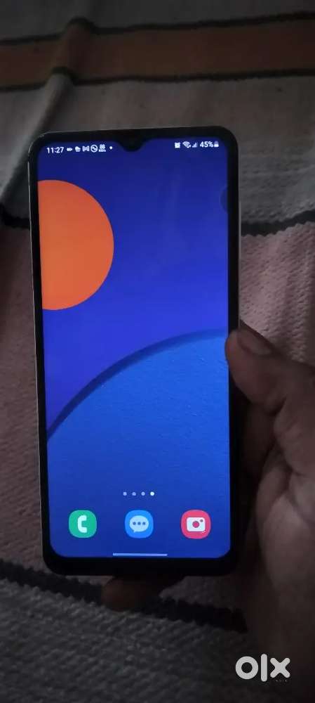 Samsung M12