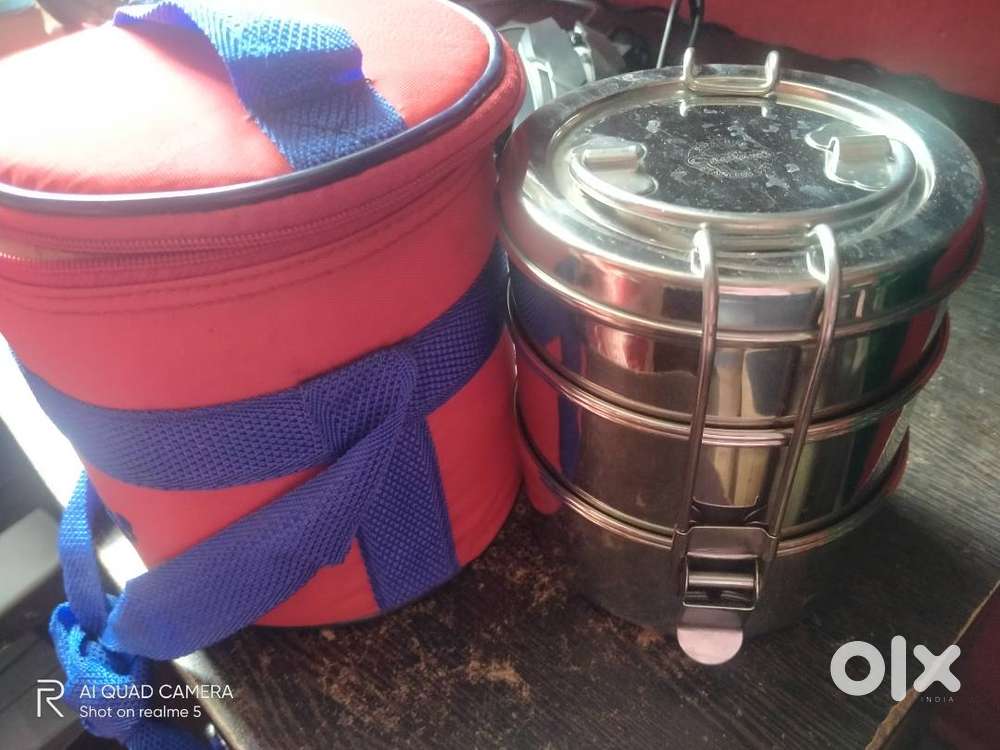 Roti Maker + Steel 3-Tier Tiffin Box with Hot Bag