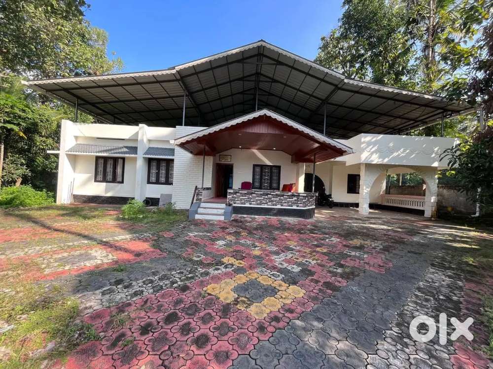 House for rent vadakkemukku kulappadam road kannanalloor