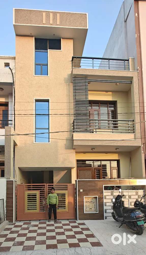 2 BHK HOUSE for small family