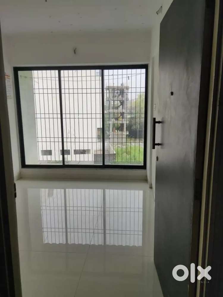 Need 1 female roommate for room sharing