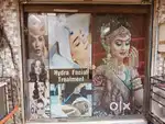 Beauty Parlour ( rent per aapvanu chhe)