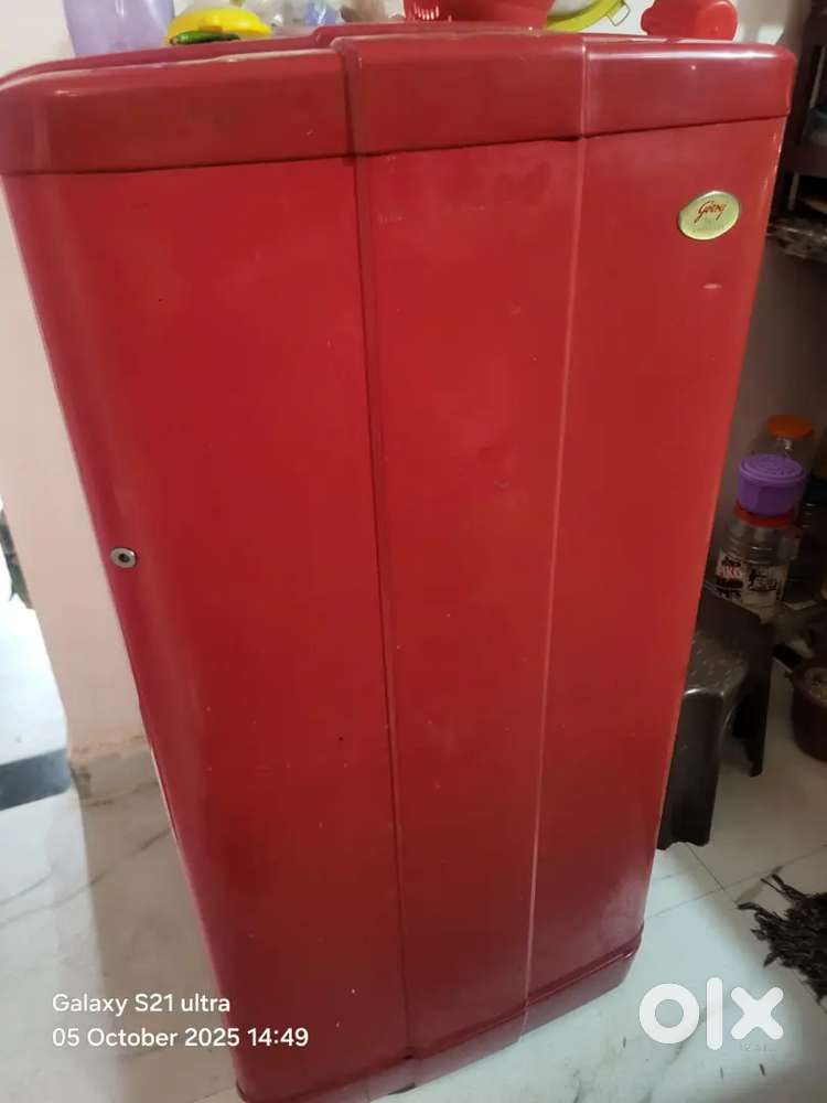 Godrej fridge 183 Litre
