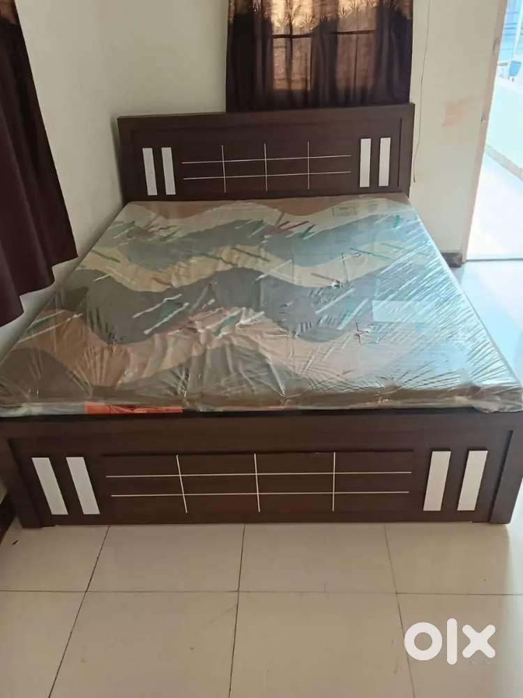 Double Bed with mattress