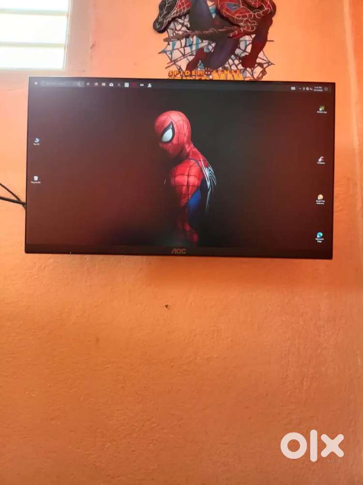 Aoc 21.5 inch monitor full hd slim display excellent condition