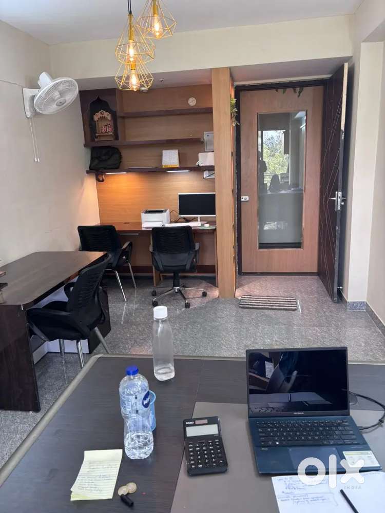 Accountant who is good in MS EXCEL and Tally.