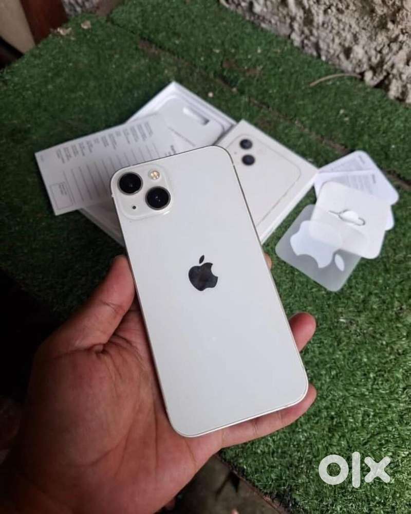 iPhone 13 128 GB with All accessories Or Warranty