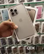IPHONE 15PRO GRAB REFURB MODEL WITH ACCESSORIES BOX KIT DEAL AVALIABLE