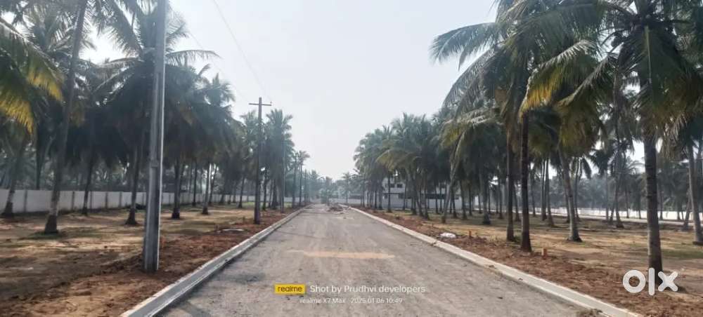 Plot for sale bhogapuram airport 200 feet road facing