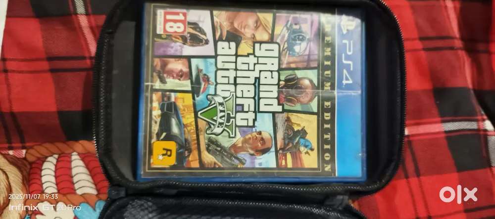 Ps4 with excellent condition all working