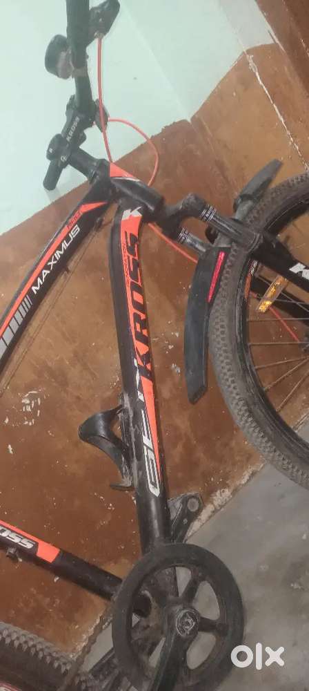 Kross pro 8 month old very good condition