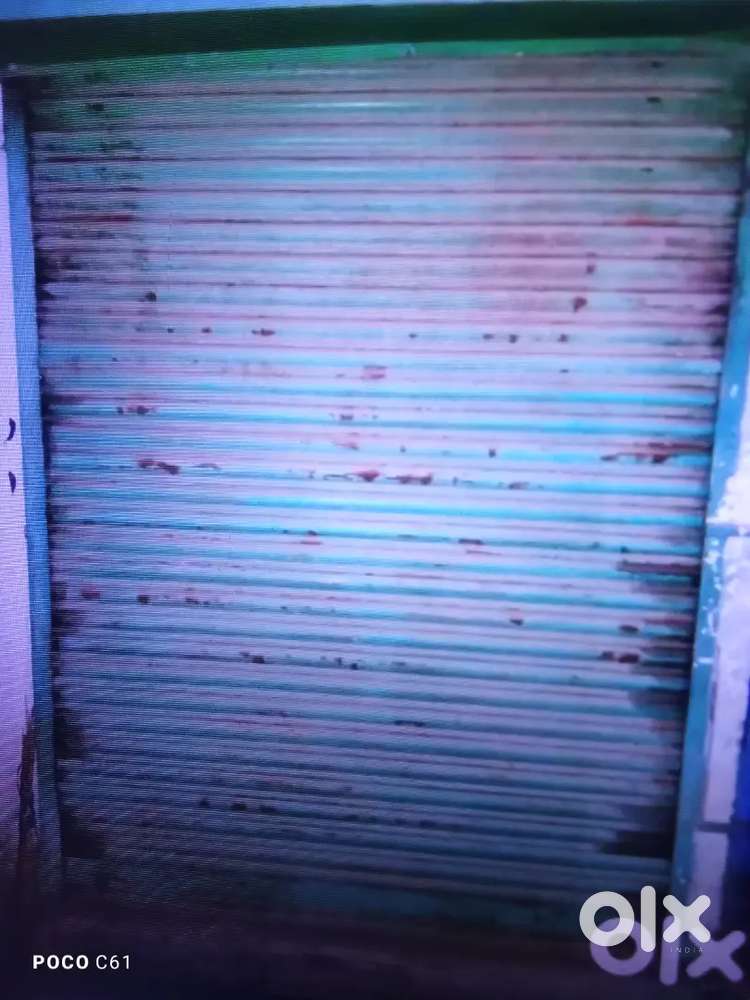 Shop on Rent 2000/month