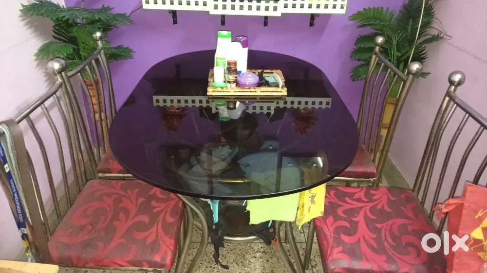 Dinner Table and chairs