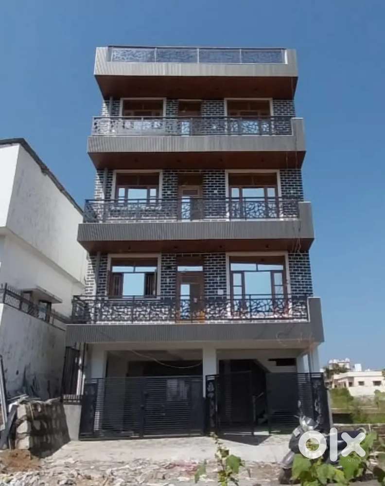 Newly built levi's 3 bhk builder floor with lift