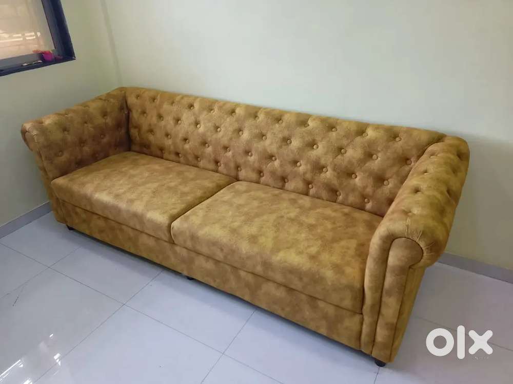 Sofa 6.5' *3' sofa