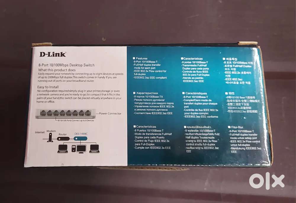 D-Link 8-Port 10/100 Mbps Desktop Switch with Charger