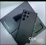 Selling my 6 month old Samsung s23ultra black colour need urgent money