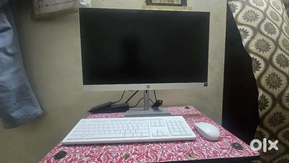 HPAll-in-One27IntelCore Ultra516GBRAM512GBSSDExcellent Condition