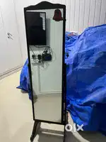 Mirror stand & Jewellery Storage