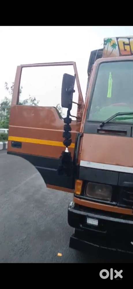 Good condition vehicle GVW 12990