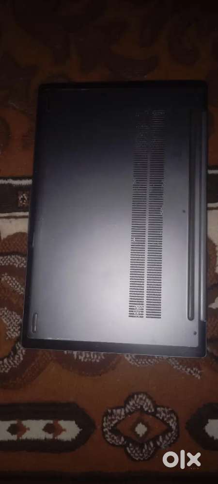 Lenovo laptop i5 12gen silm feet