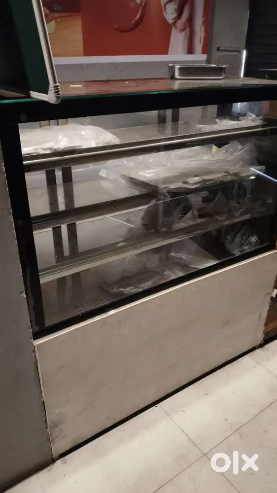 Western Cake counter