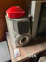 Aiwa spekar with music system
