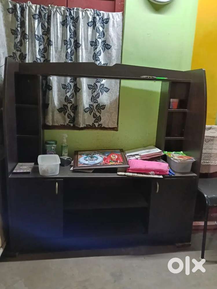 TV Cabinet is for sale